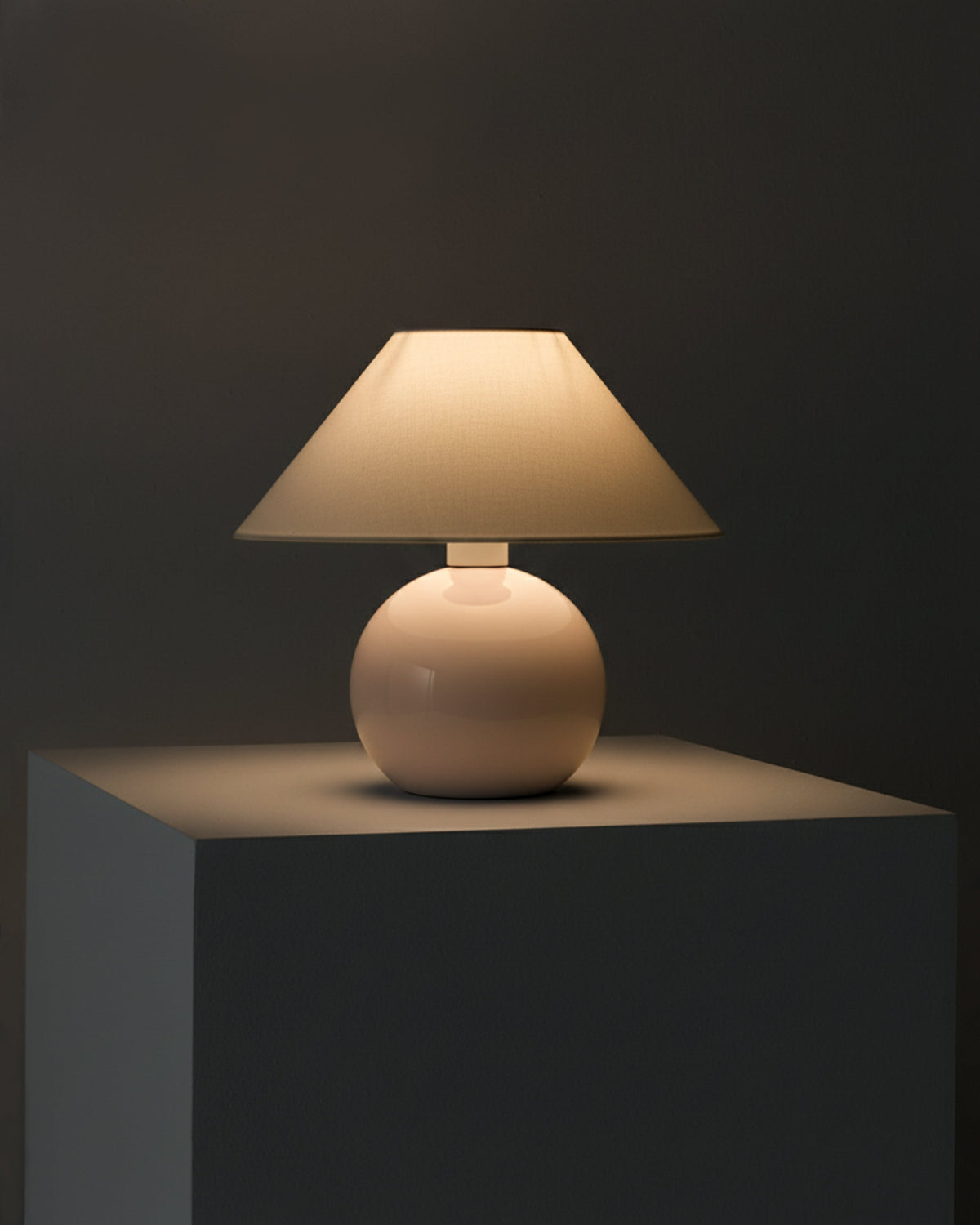 Fiona Ceramic Globe Lamp