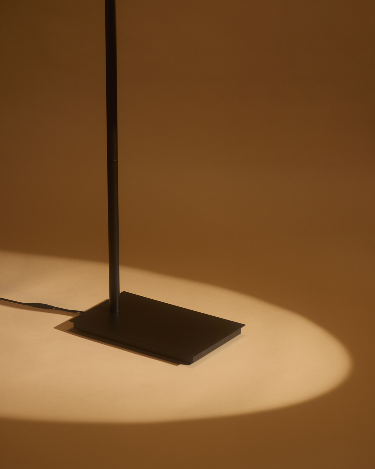 Linden Task Floor Lamp