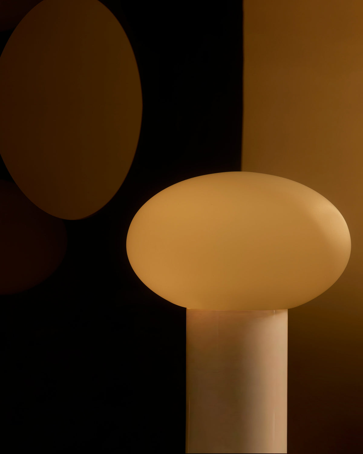 Ivy Globe Table Lamp