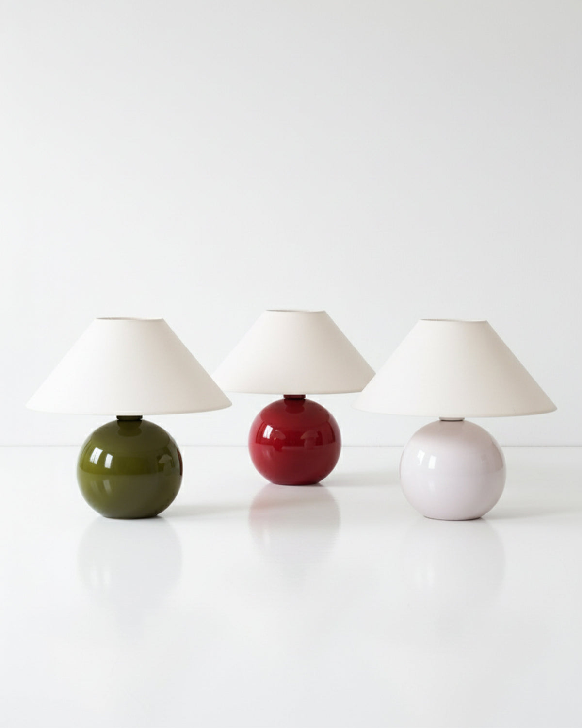 Fiona Ceramic Globe Lamp