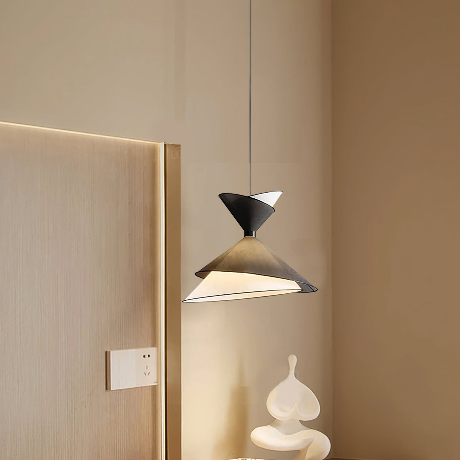 Grand Kimono Pendant Lamp