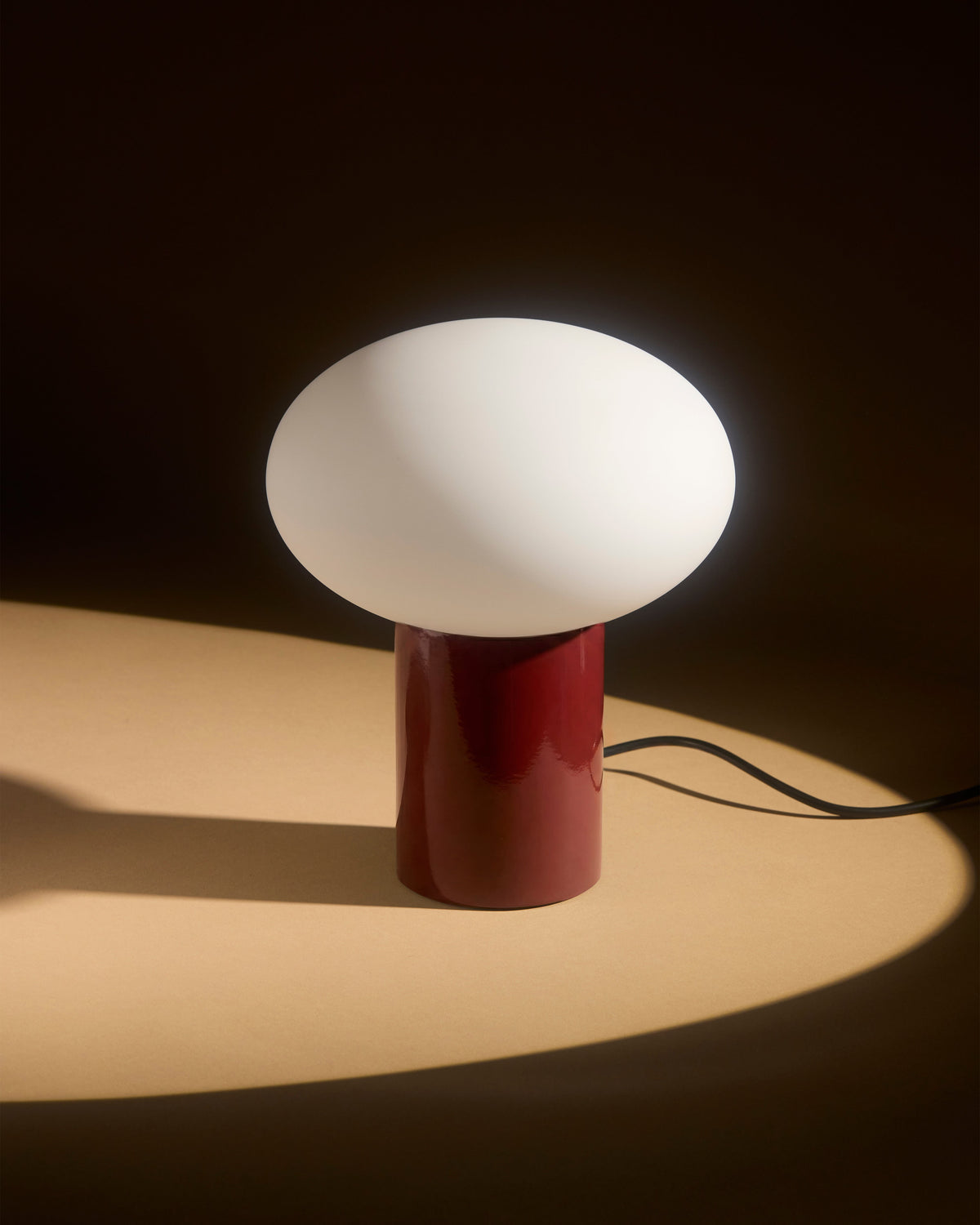 Ivy Globe Table Lamp