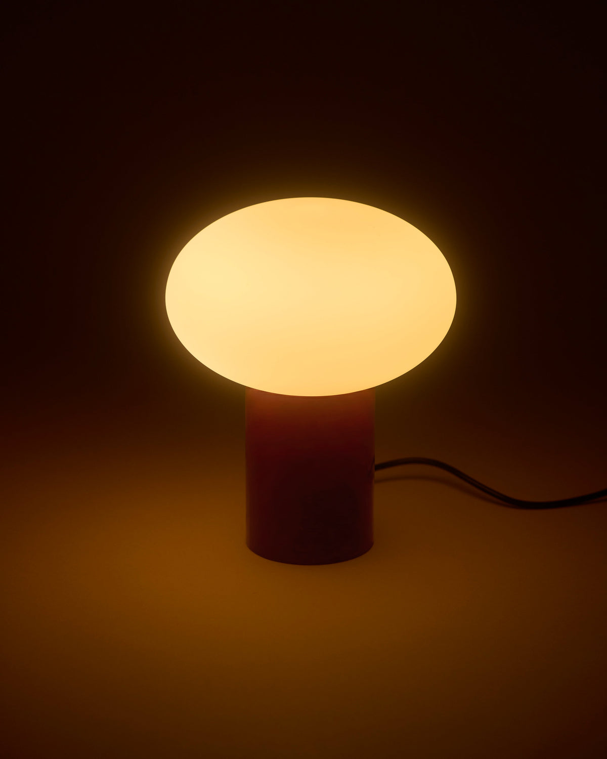 Ivy Globe Table Lamp