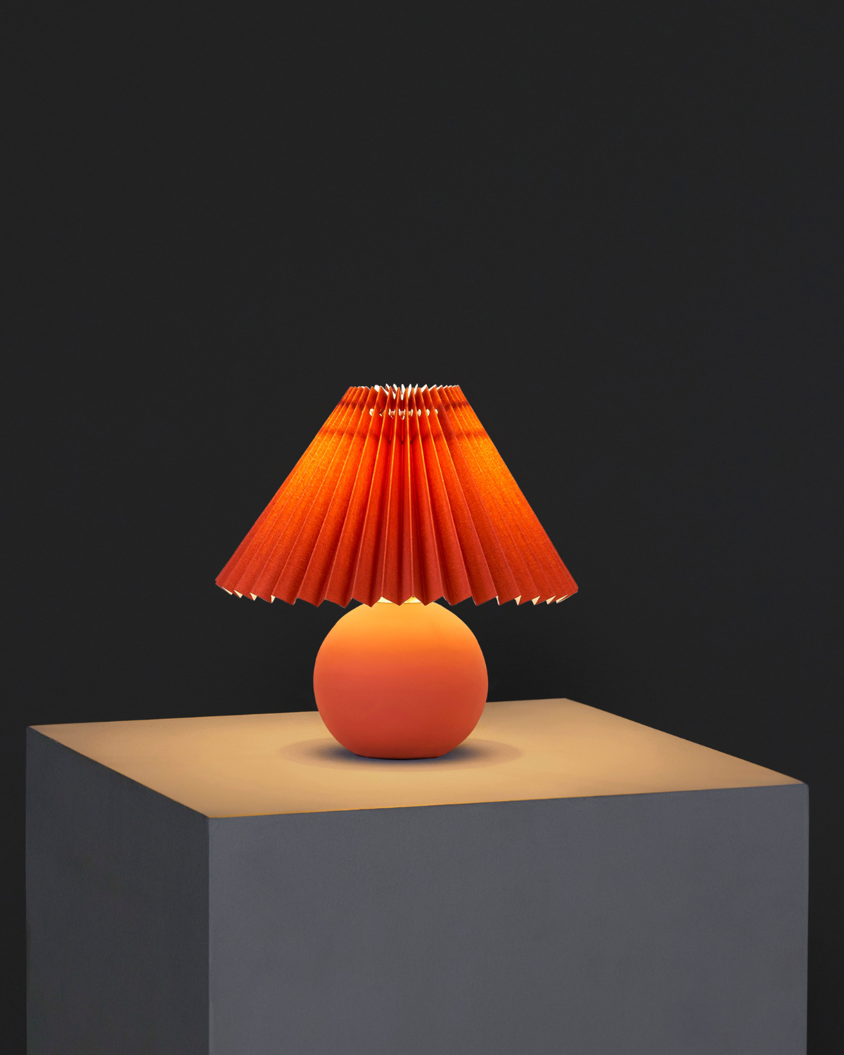 Serena Ceramic Globe Lamp