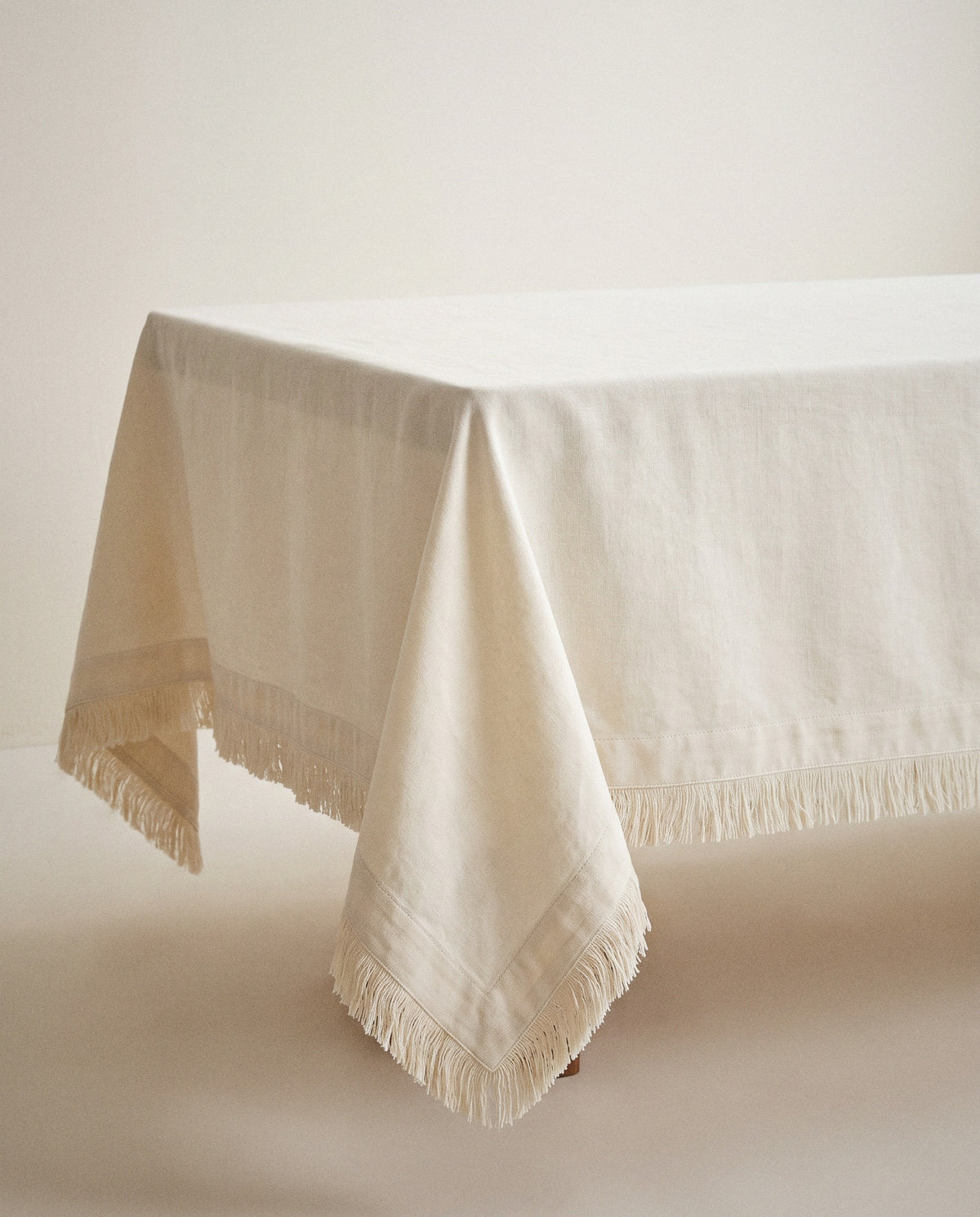 Stonewashed Fringe Linen Tablecloth - Curora Home