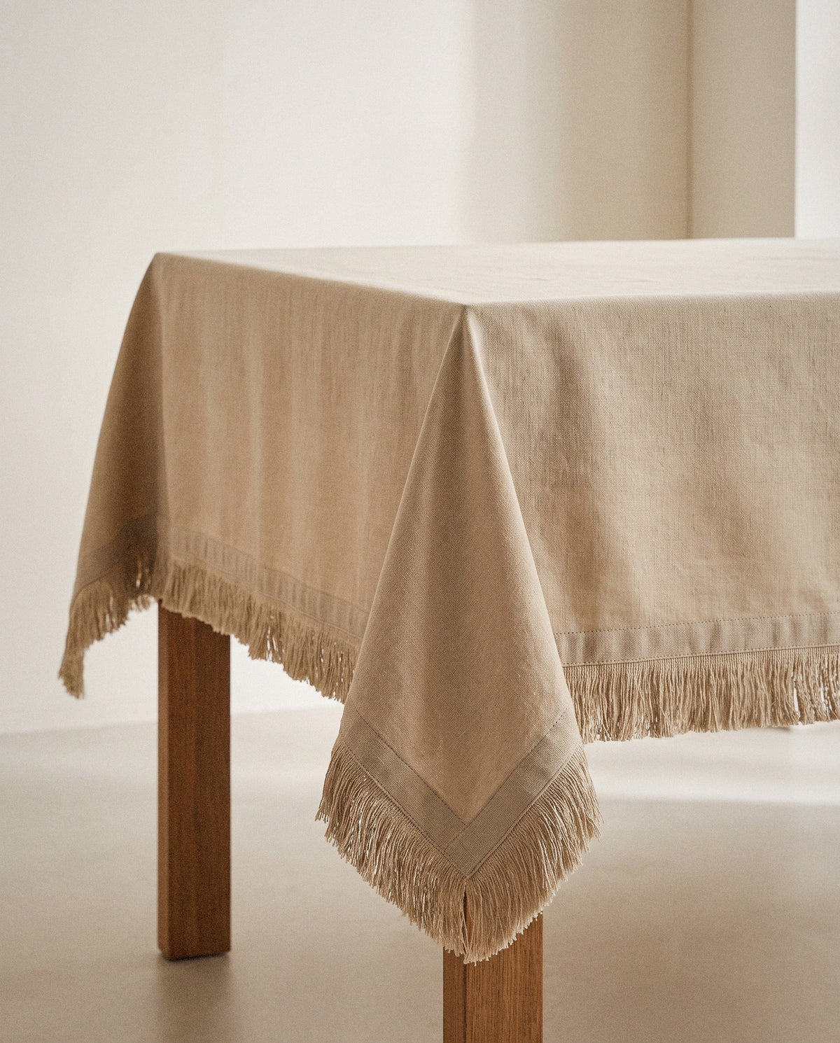 Stonewashed Fringe Linen Tablecloth - Curora Home