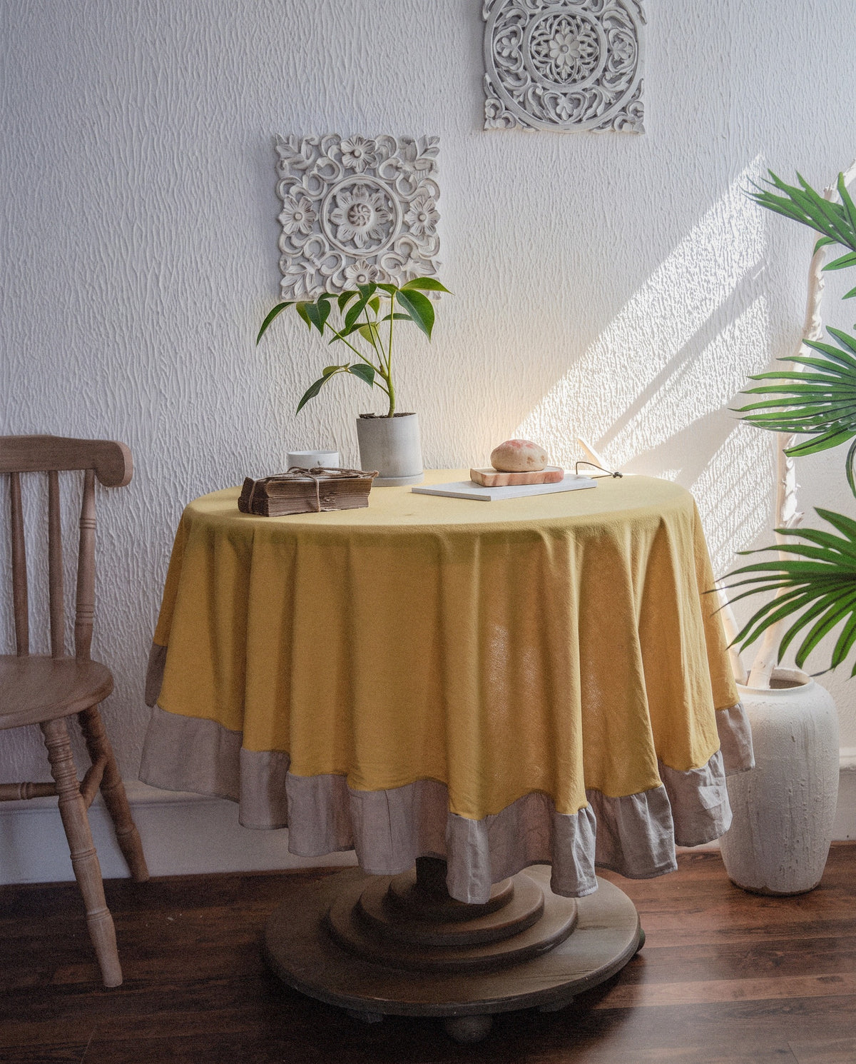 French Ruffle Round Tablecloth - Curora Home