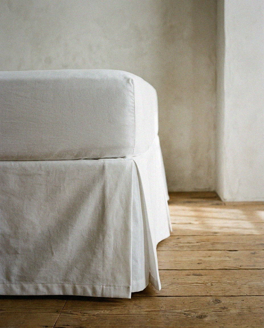 680TC Sateen Bed Skirt