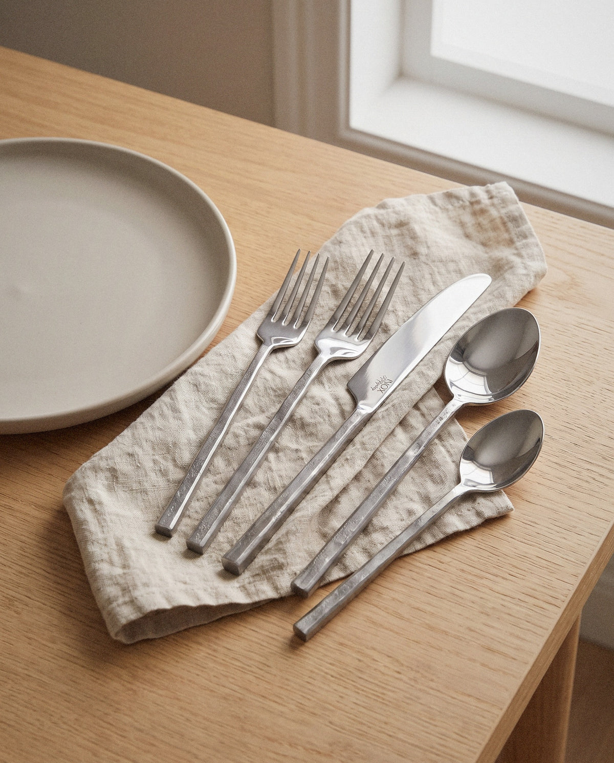 Jason Flatware Place Setting