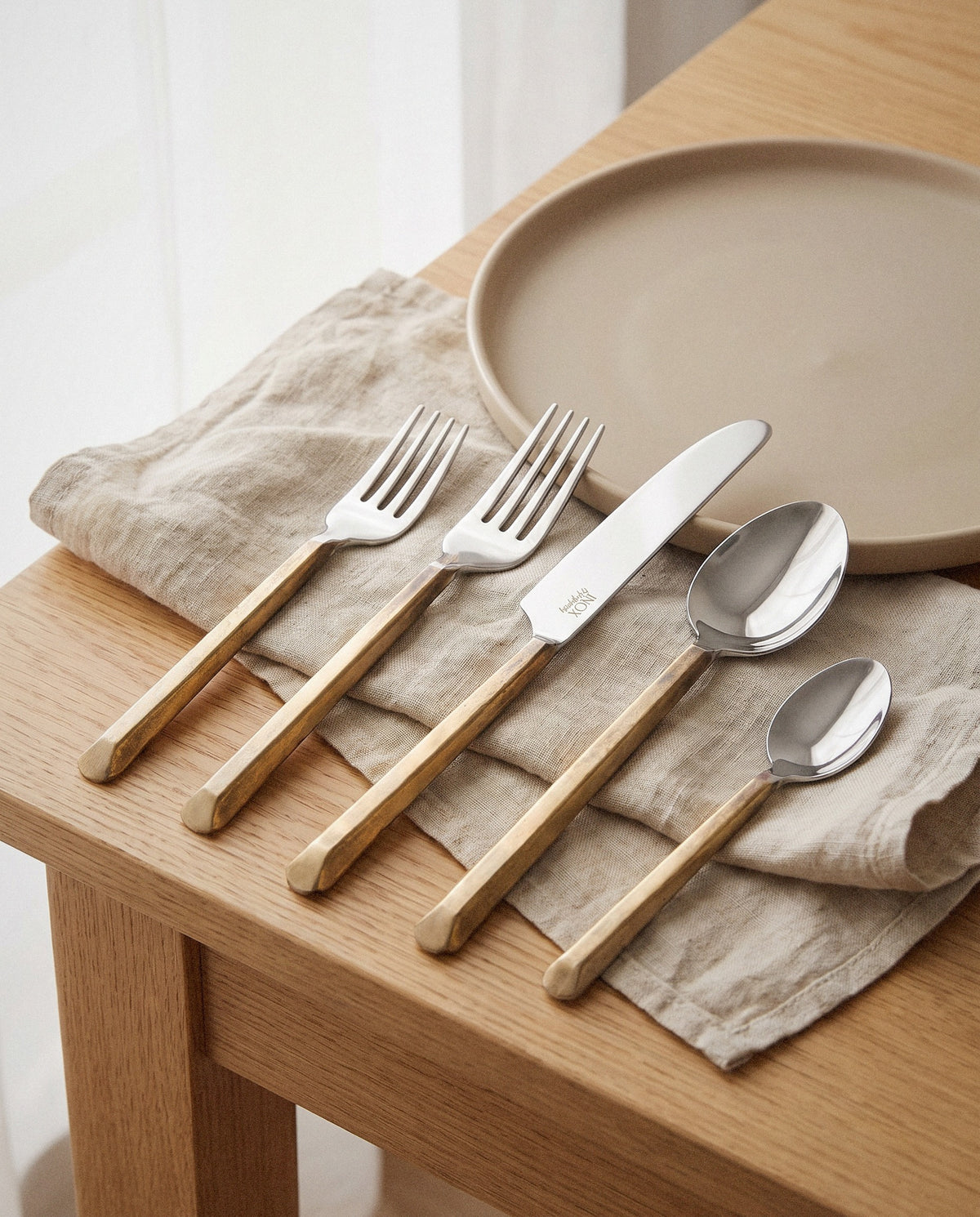 Plateau Flatware Place Setting