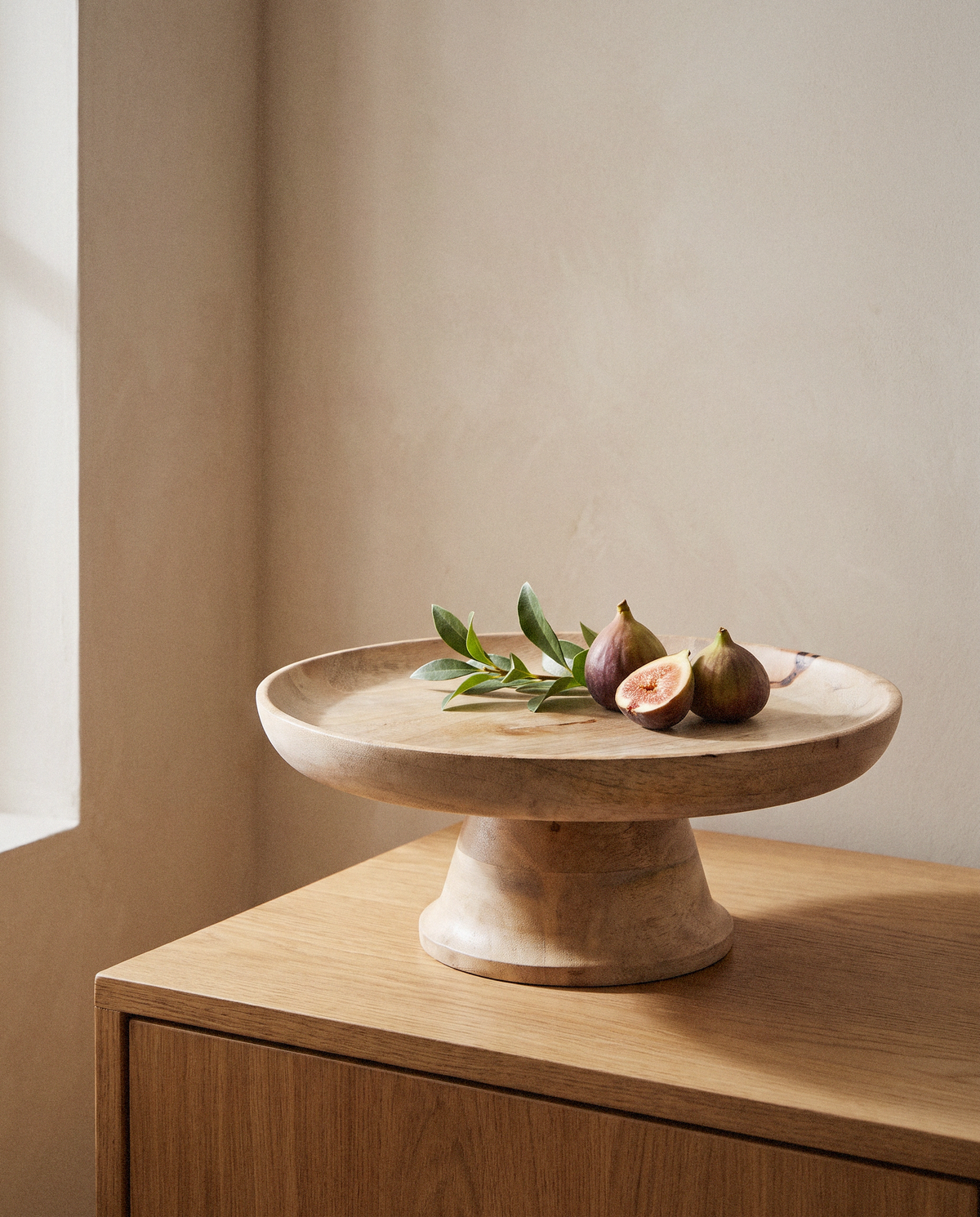 Brielle Mango Wood Cake Stand detail in warm natural light