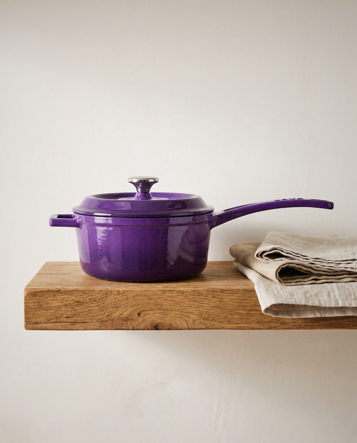 Lava Mor Cast Iron Sauce Pan detail in warm natural light