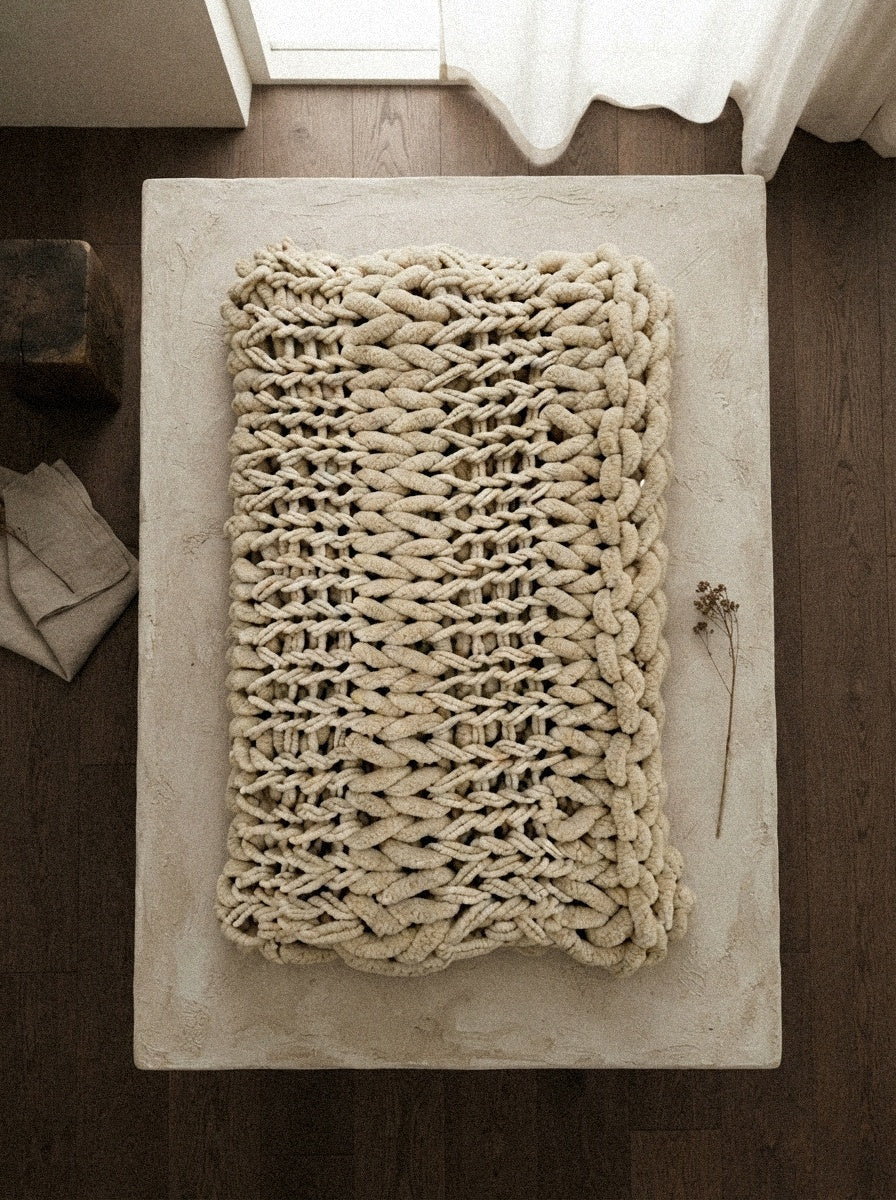 Chunky Cable Knit Throw Blanket