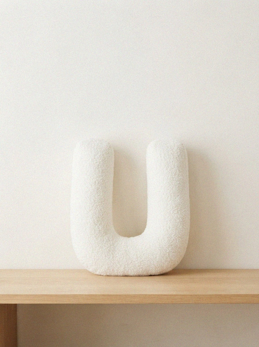 Curora v_U