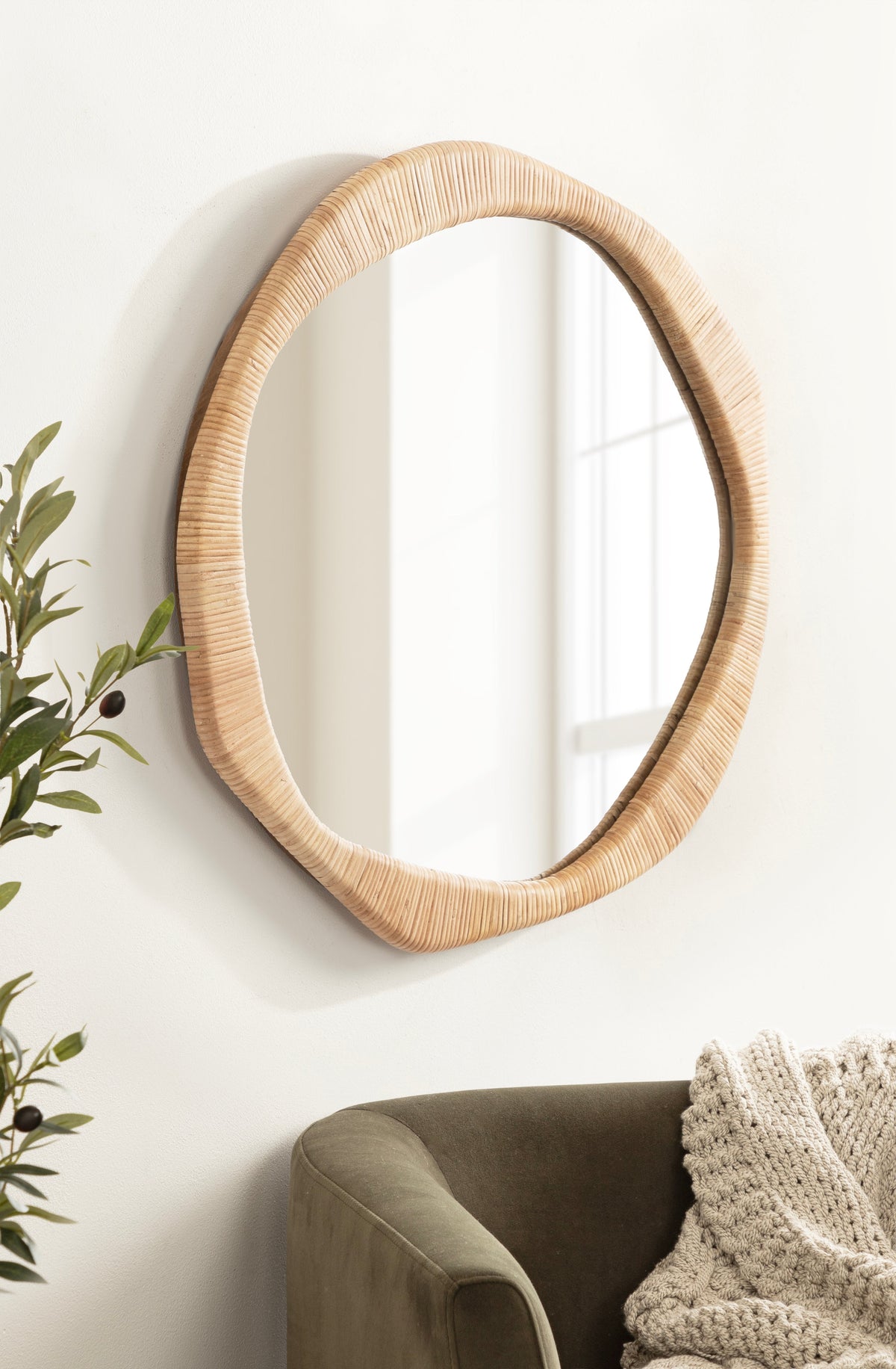 Rahfy Rattan Round Wall Mirror